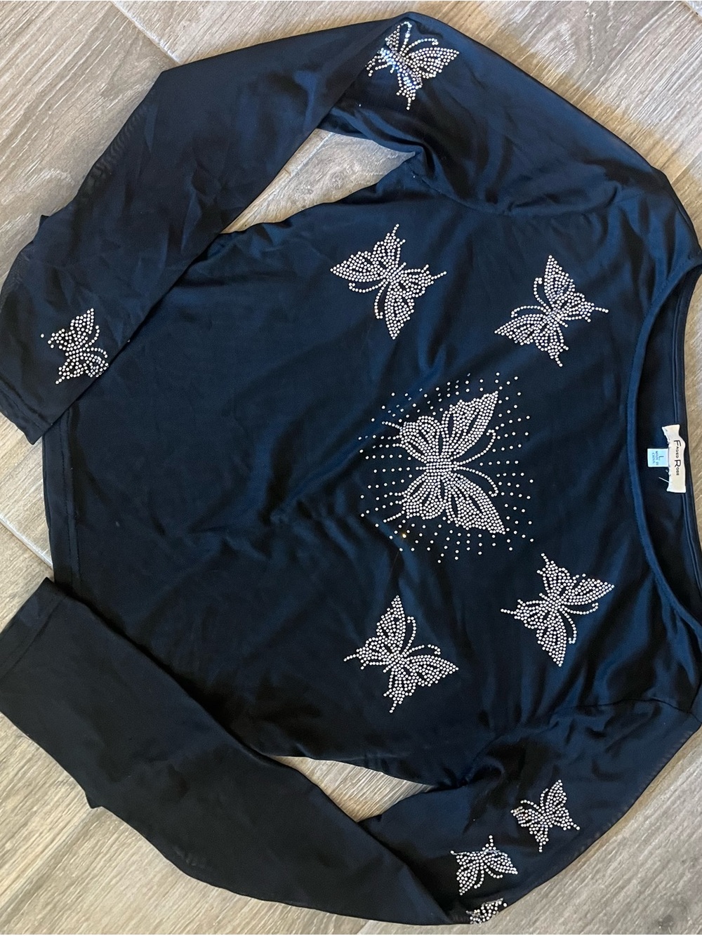 Black Rhinestone Butterfly Long Sleeve Crop Top